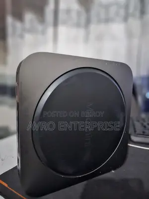 Desktop Computer Apple Mac Mini 8GB Intel Core i7 SSD 256GB