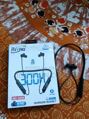 রিয়াদ নেকব্যান্ড ইয়ারফোন