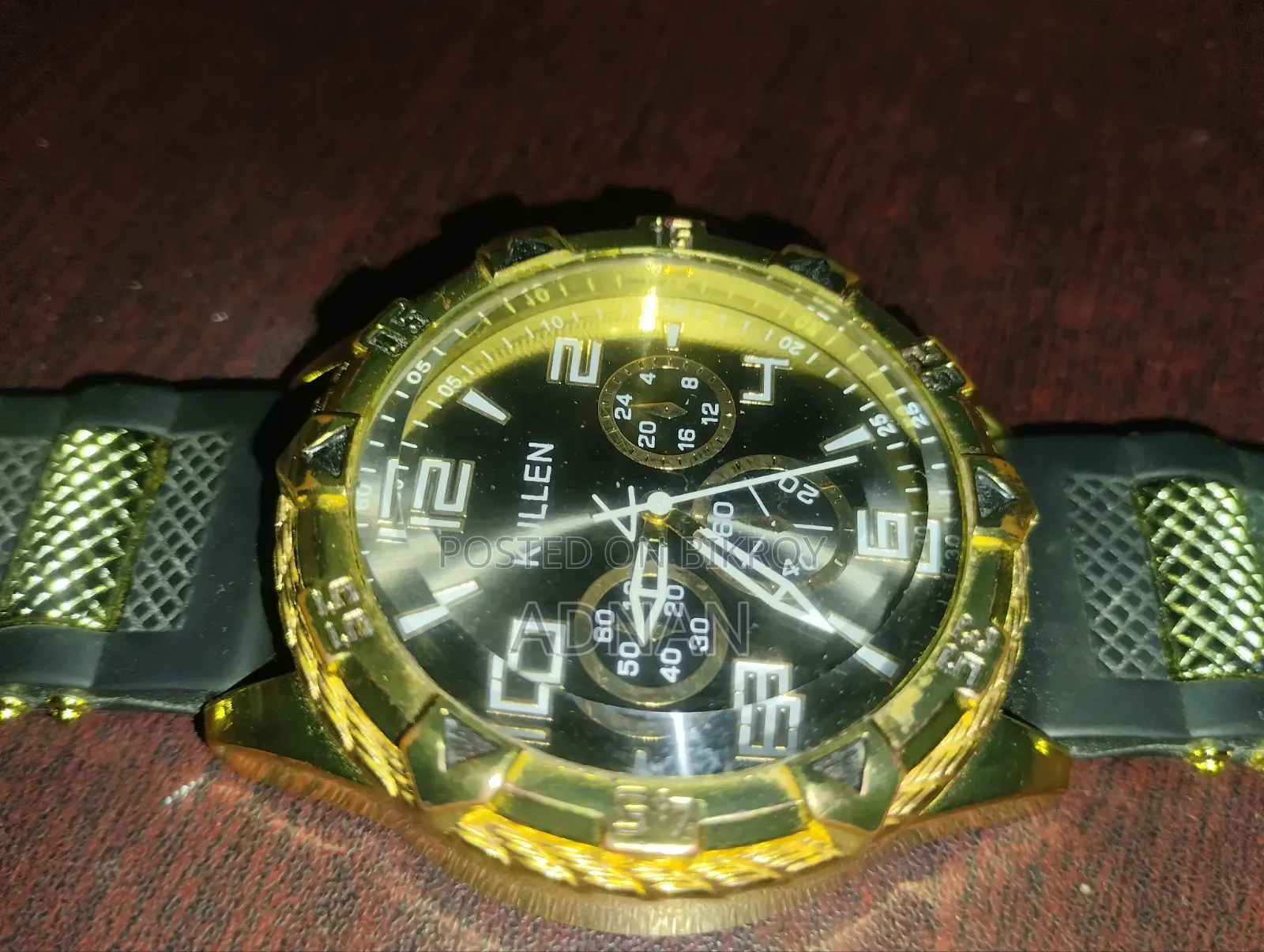 Killen Stylish Gold & Black Men's Watch (Fresh Condition)