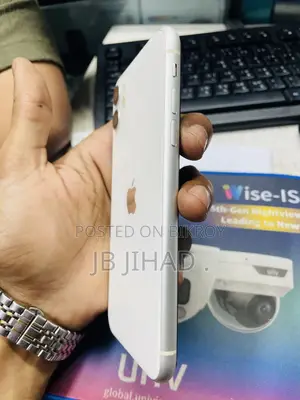 Apple iPhone 11 64 GB White