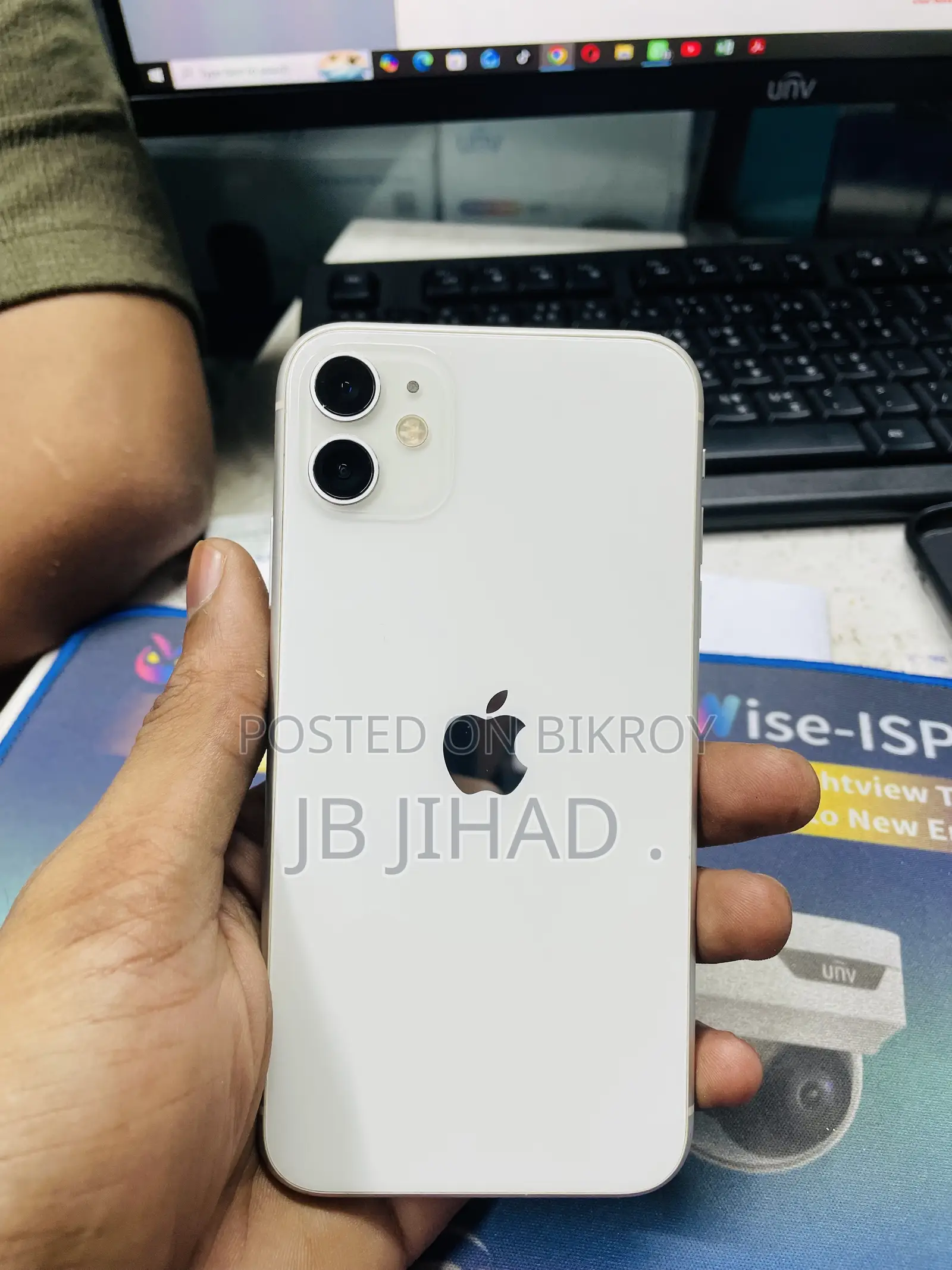 Apple iPhone 11 64 GB White