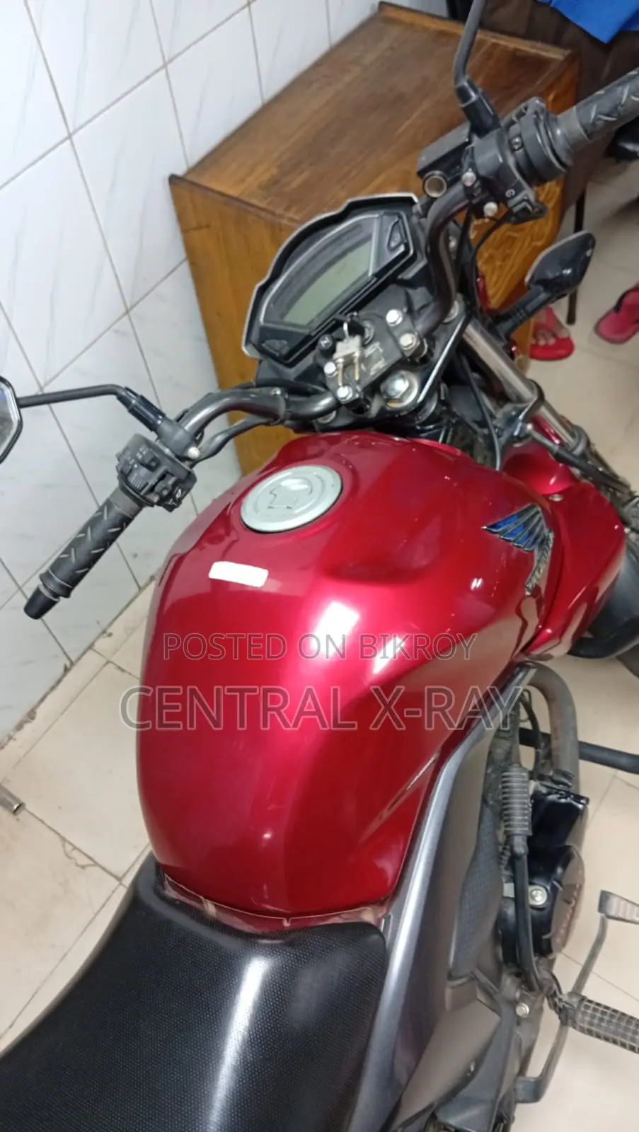 Honda CB 2018 Red