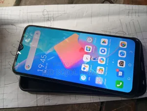 Tecno Camon 18i 128 GB Blue