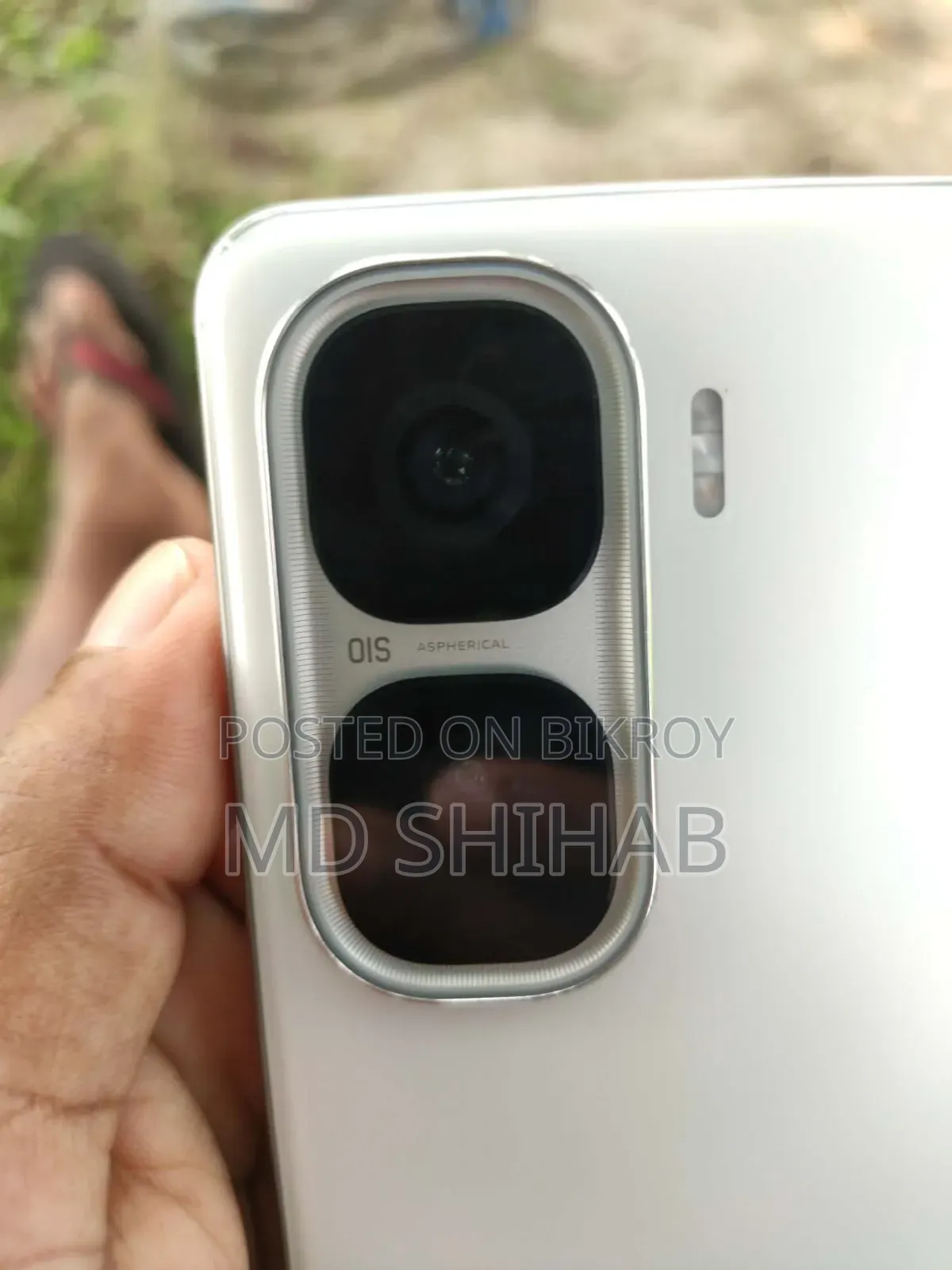 New Vivo iQOO Neo10 256 GB Yellow