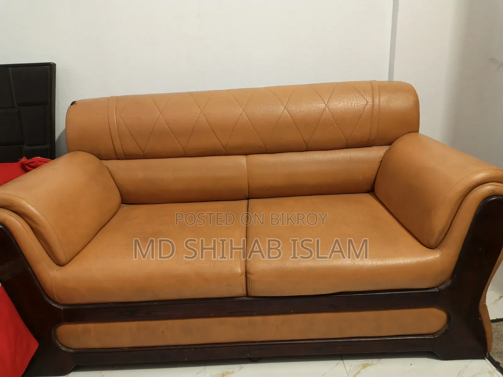ফার্নিচার বিক্রি করা হবে