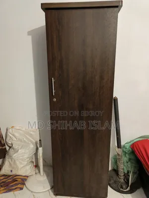 ফার্নিচার বিক্রি করা হবে