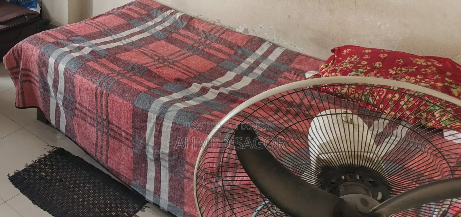 2 Single Beds and 2 Tables for Sale