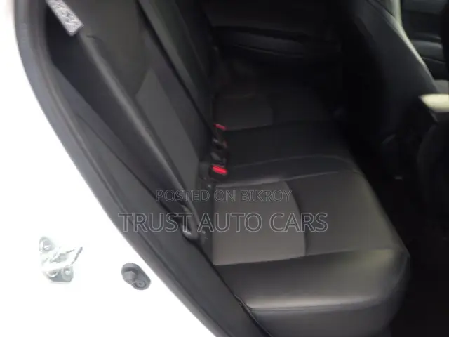 Toyota Corolla Cross 2023 Pearl