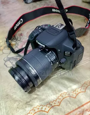 Canon DSLR 700d