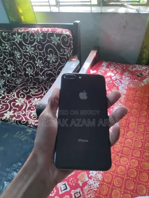 Apple iPhone 8 Plus 64 GB Black