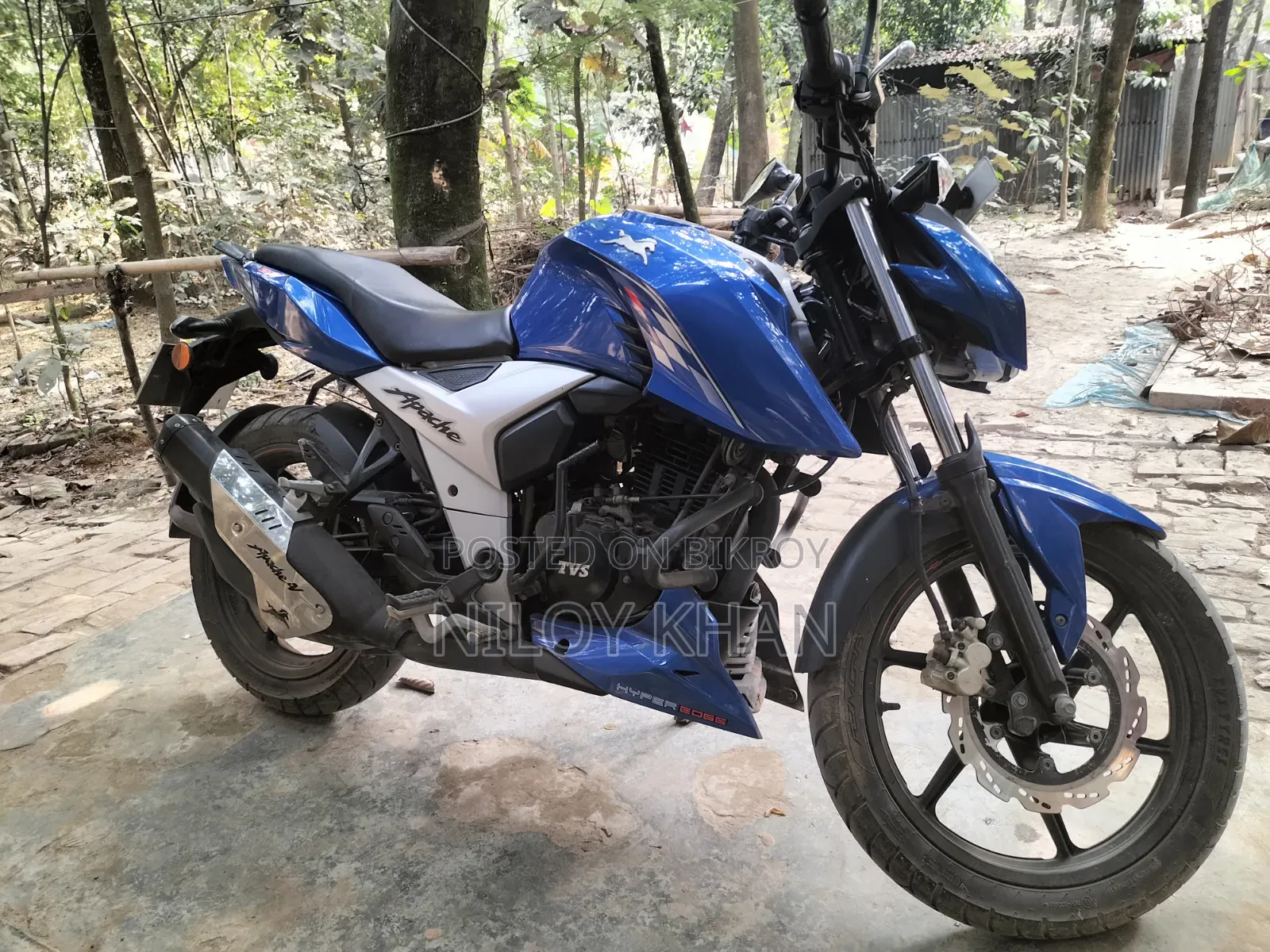 TVS Apache RTR 160 4V 2021 Blue