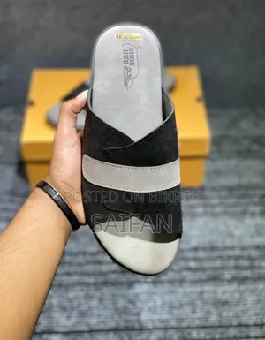 অগ্রিম কোনো টাকা নেওয়া হয়না