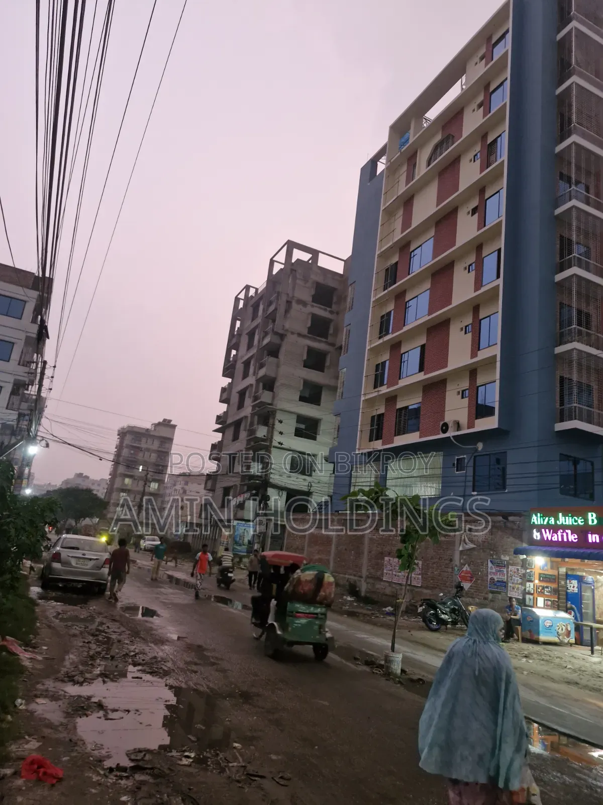 আফতাবনগর ব্লক ডি এভিনিউ রোডে দক্ষিণ মুখি কমার্শিয়াল ১০ কাঠার প্লট