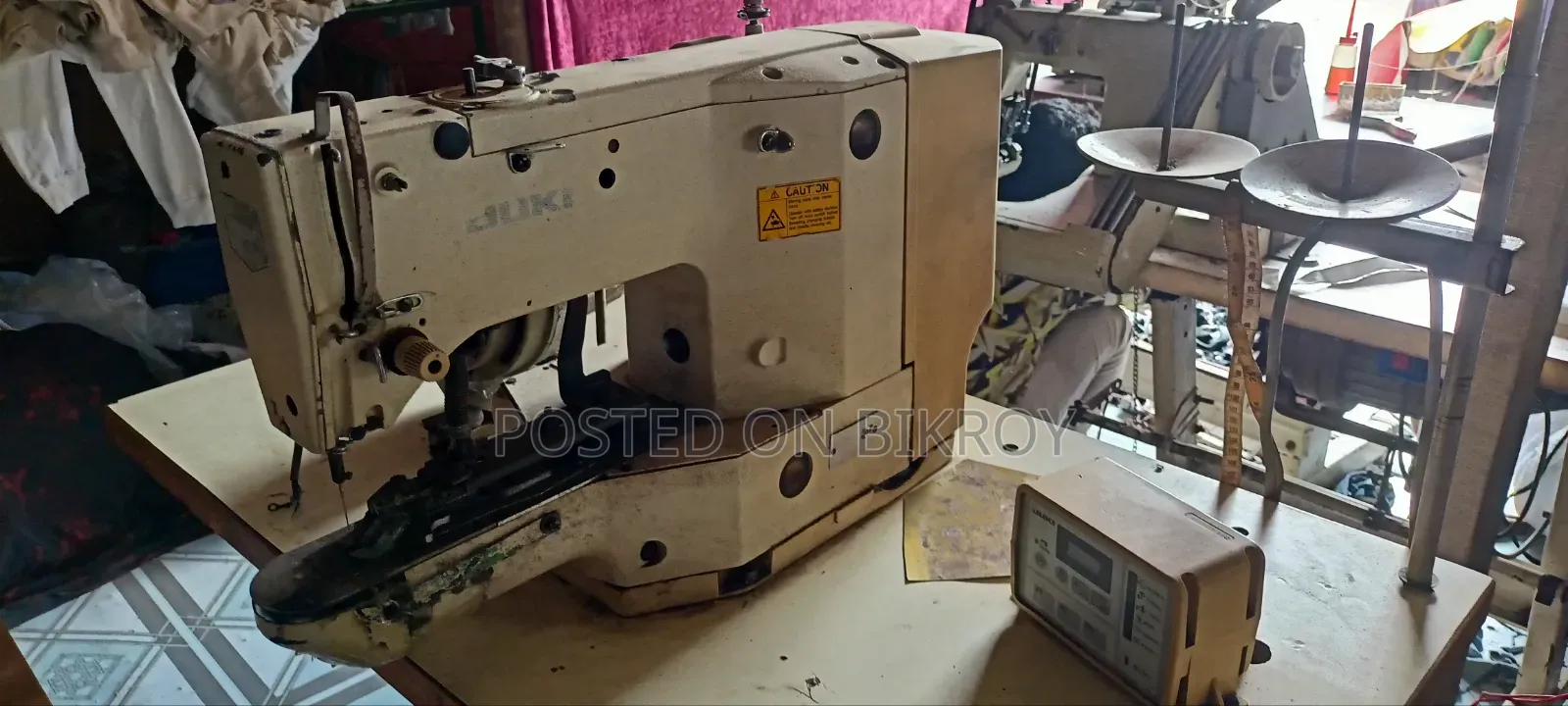 Garments Sewing Machine