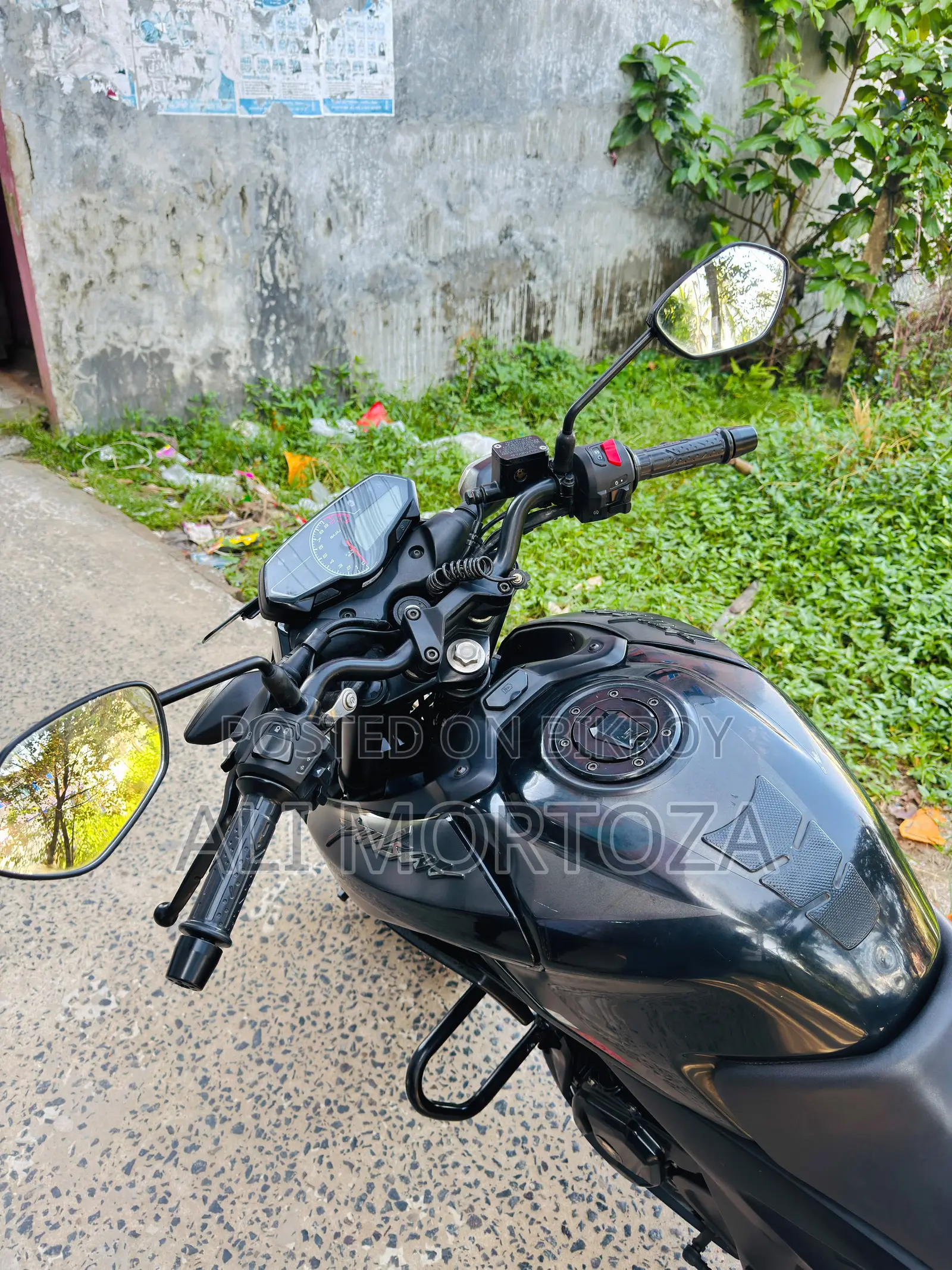 বাজাজ পালসার এন১৬০ ২০২৩