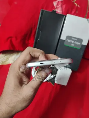 ইনফিনিক্স নোট এজ ২৫৬ জিবি