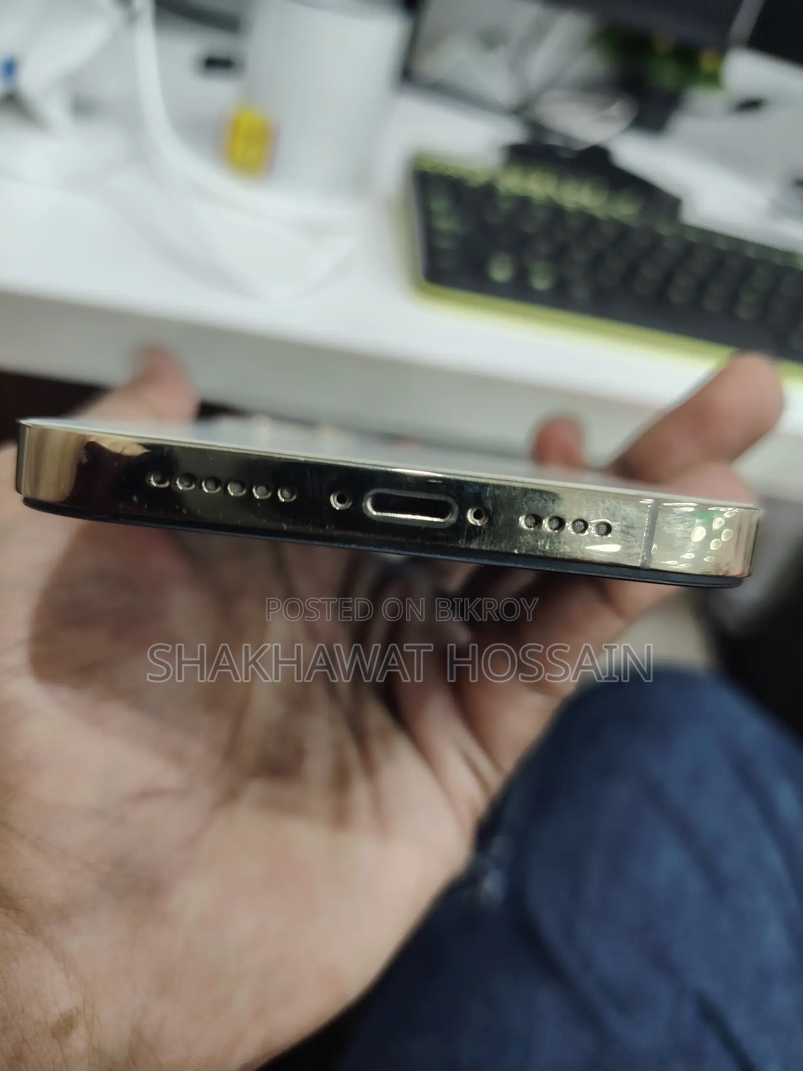 অ্যাপল আইফোন ১২ প্রো ম্যাক্স ২৫৬ জিবি গোল্ড