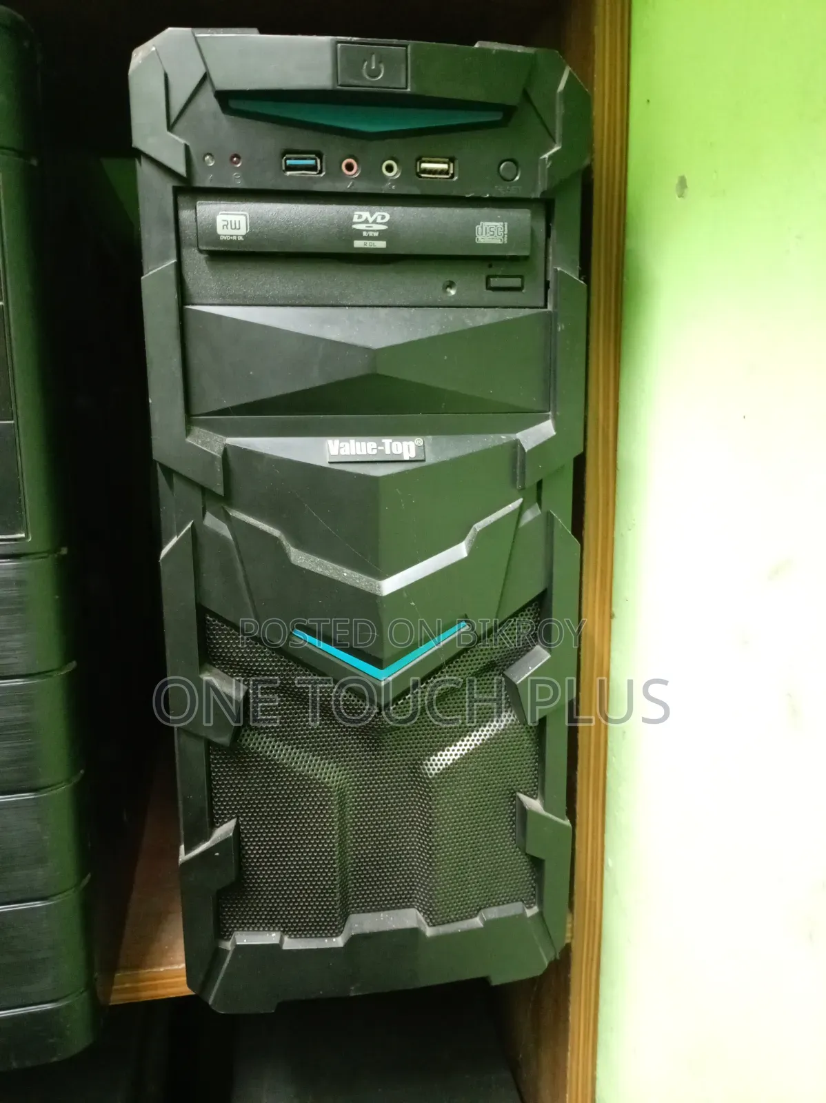 Desktop Computer 4GB Intel Core i3 HDD 500GB
