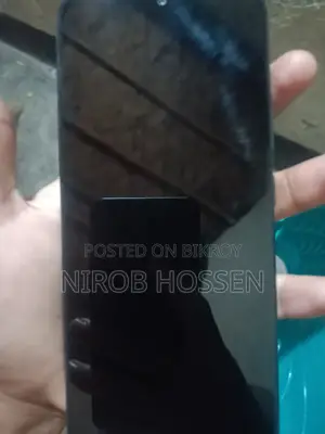 রিয়েলমি ১১ ১২৮ জিবি ব্ল্যাক