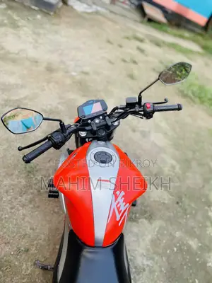 Suzuki Gixxer 2023 Orange