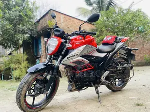 Suzuki Gixxer 2023 Orange