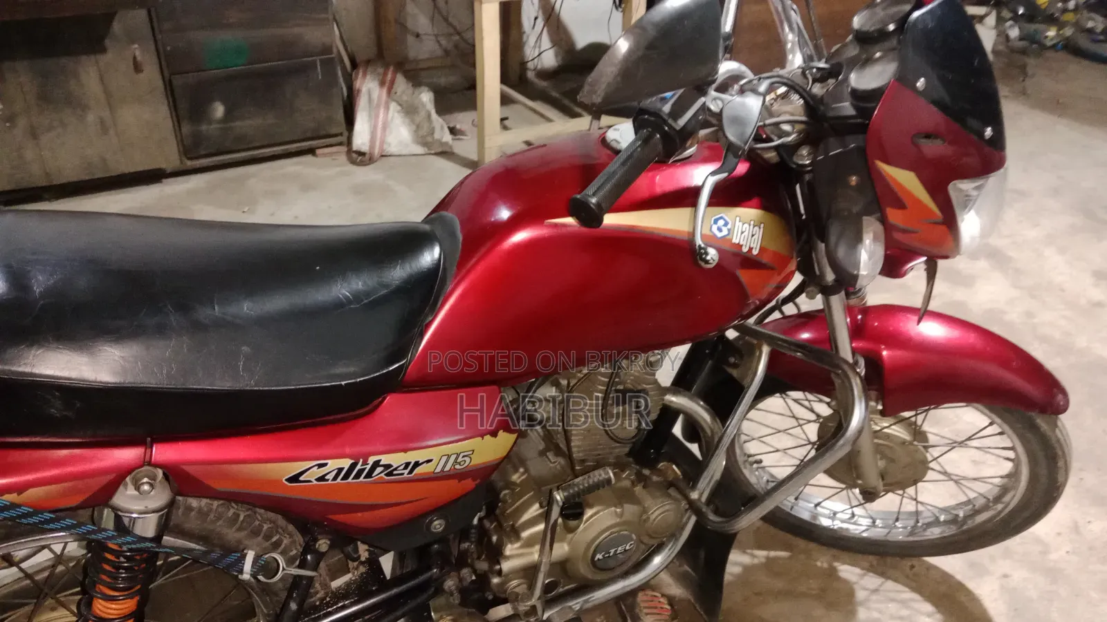 Bajaj 2006 Red