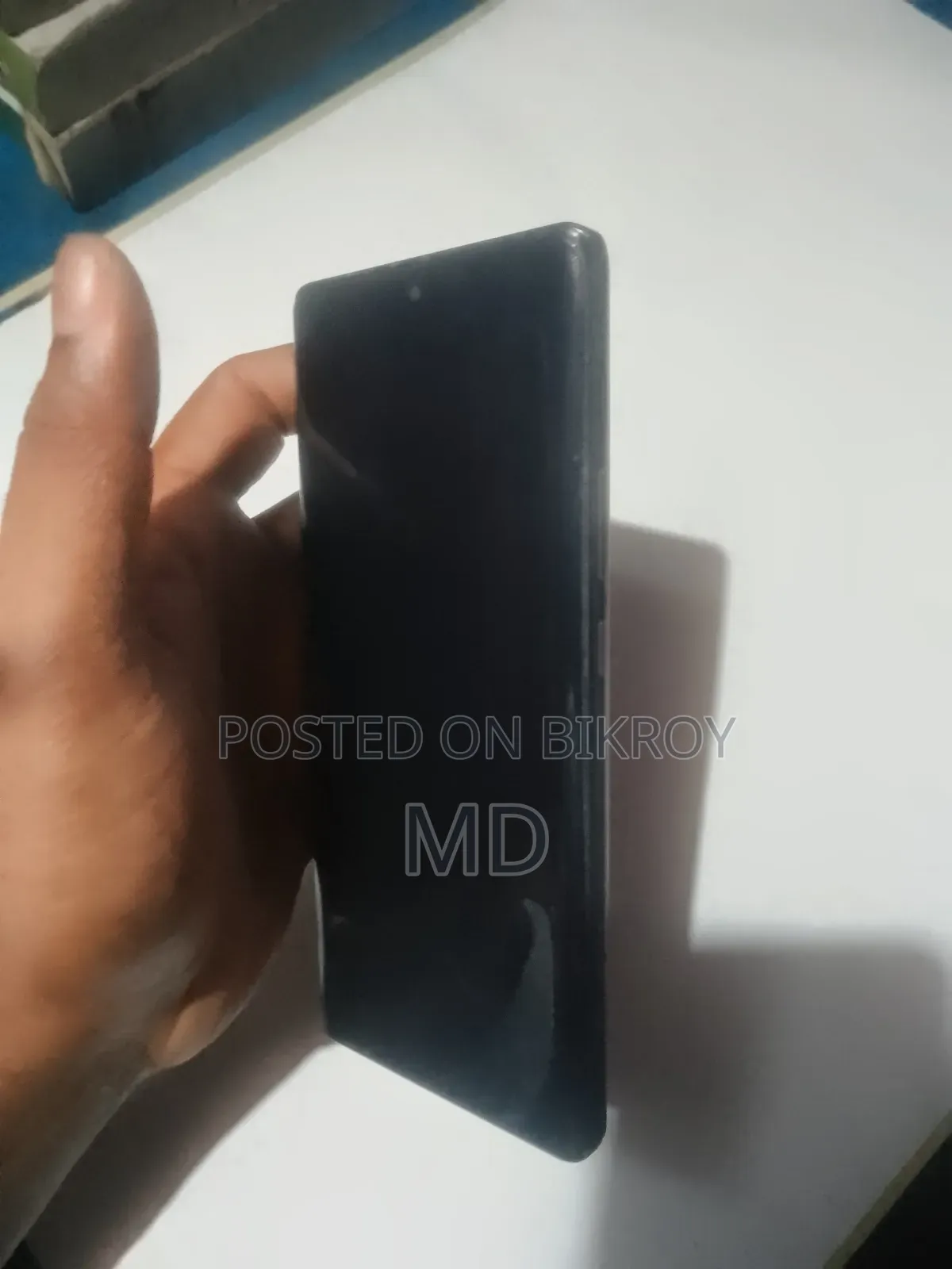 ভিভো X90 প্রো ২৫৬ জিবি লাল