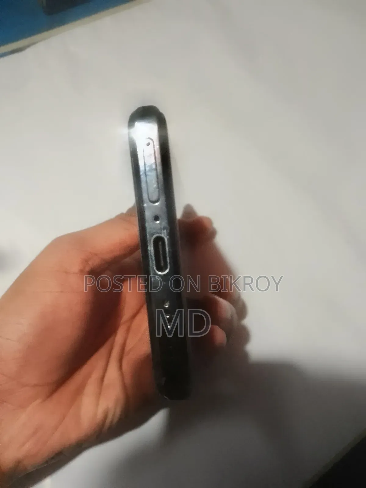 ভিভো X90 প্রো ২৫৬ জিবি লাল
