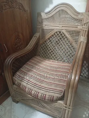 3+1+1 seater used cane sofa will be sold without foam.