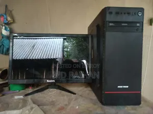 Desktop Computer Asus 8GB Intel Core i3 HDD 500GB