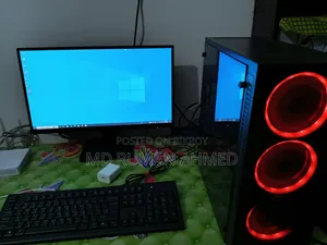 Desktop Computer 8GB RAM Intel Core i5 HDD+SSD 750GB