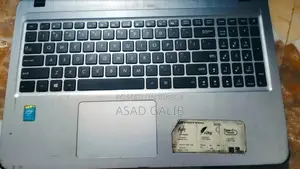 Laptop Asus X540LA 4GB Intel Core i3 SSD 128GB