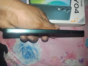 Vivo Y04 64 GB Black