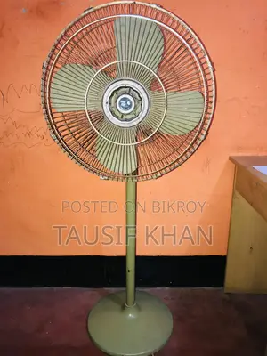 PAK Fan. Pedestal Fan: 20 Inch