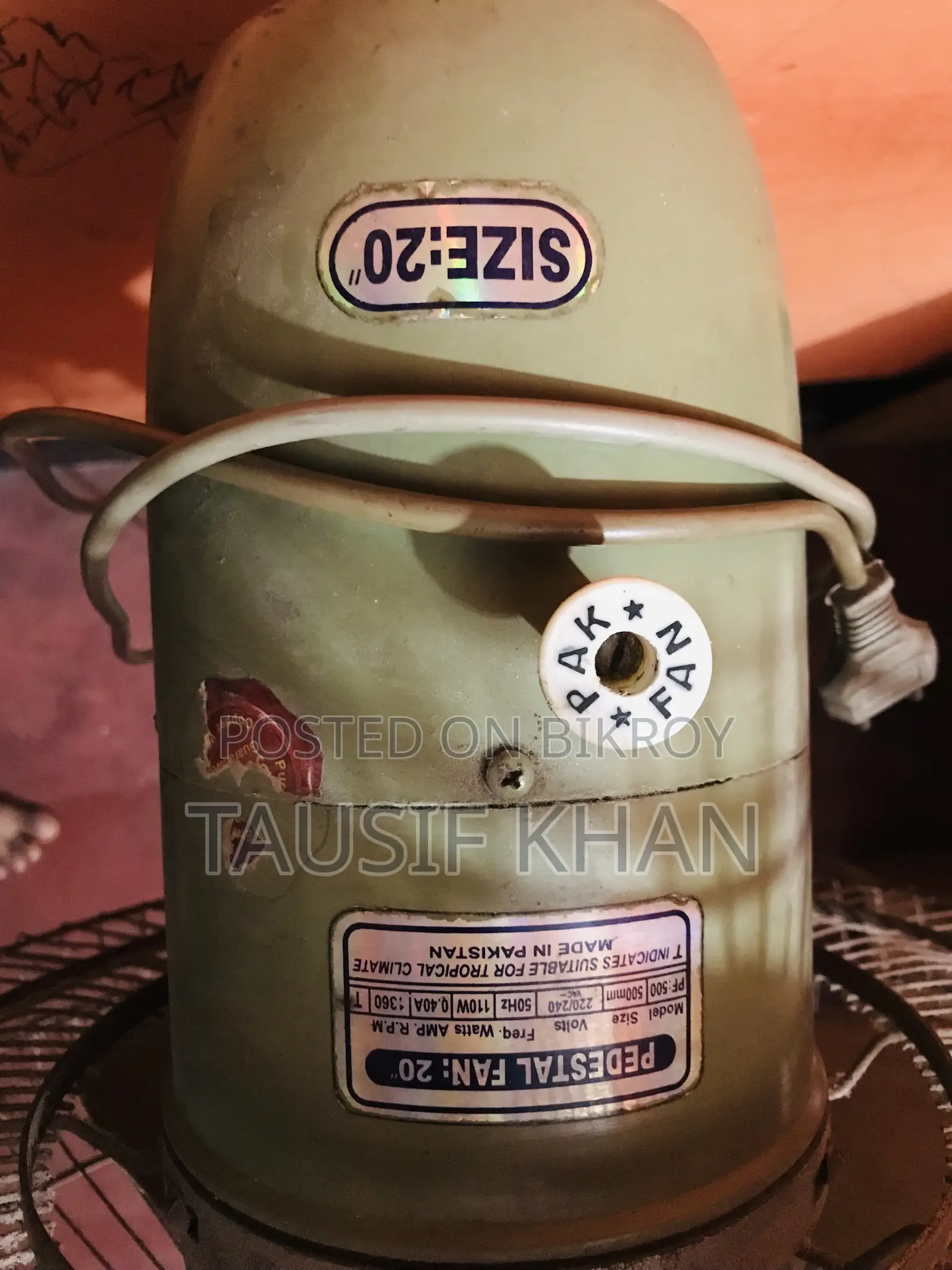 PAK Fan. Pedestal Fan: 20 Inch