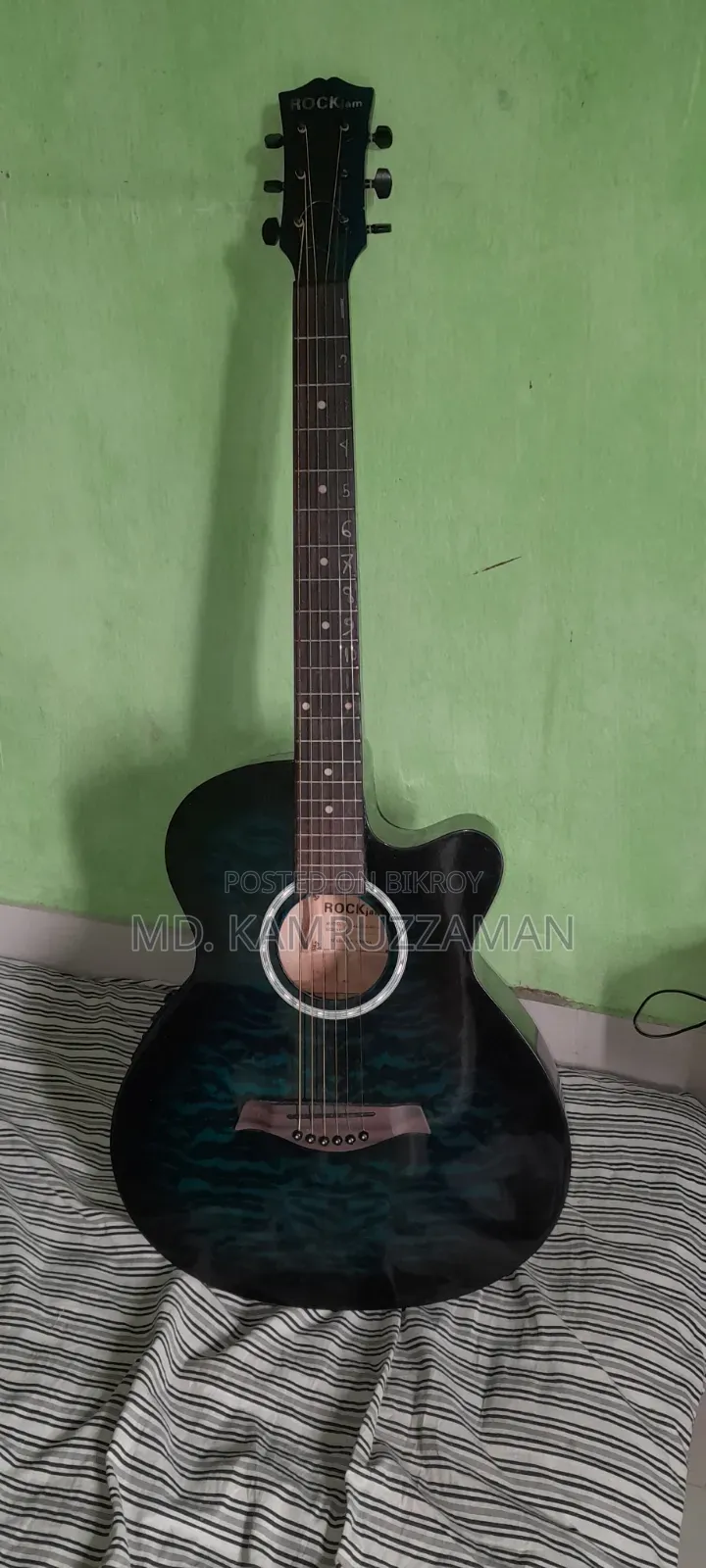 Guitar