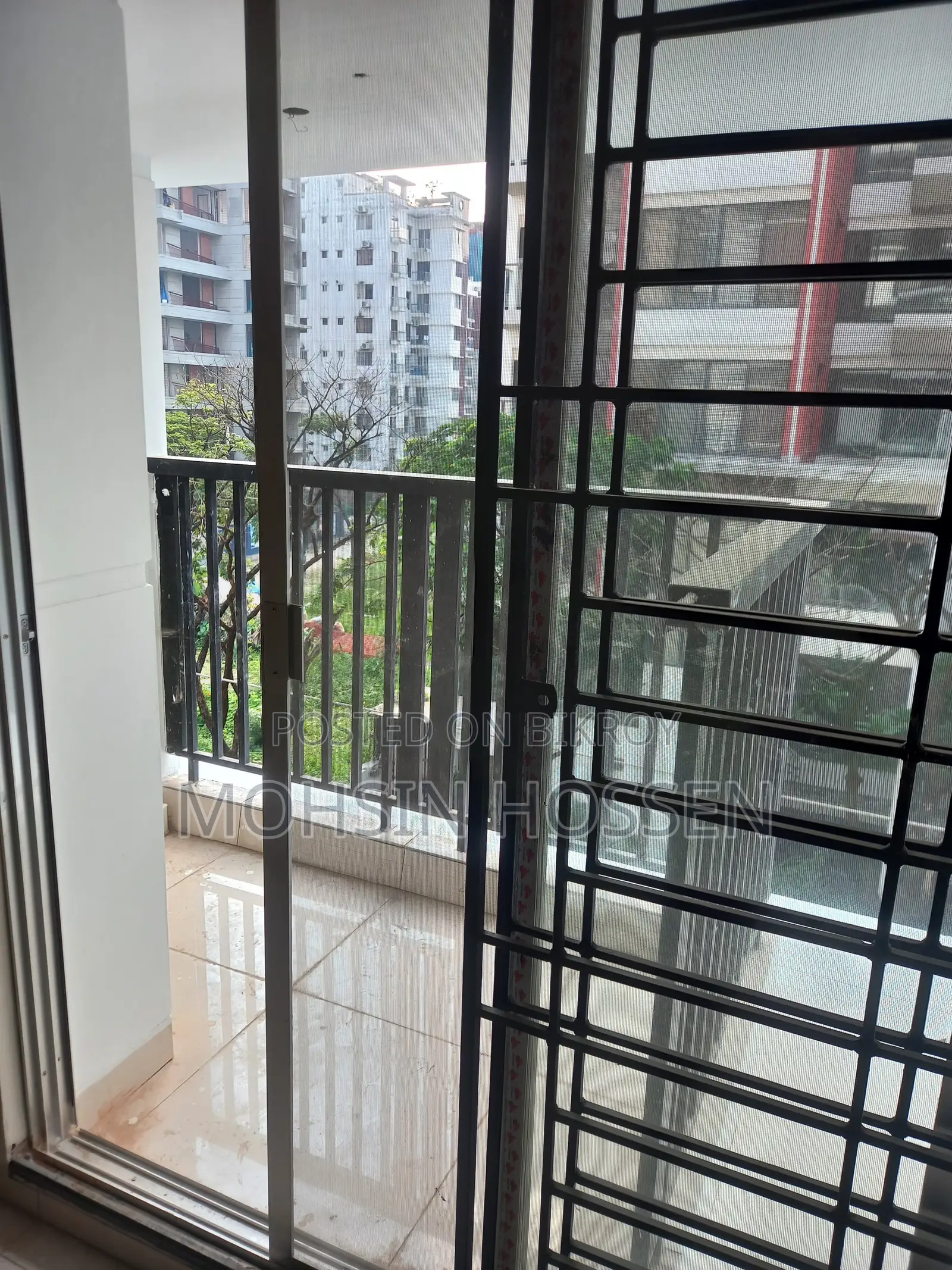 3 Bedroom Apartment in Skytouch Saffron, Basundhara for sale