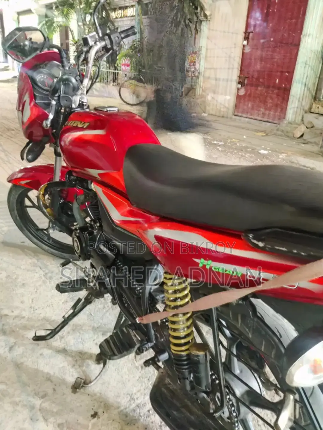 Bajaj Platina 110 2021 Red