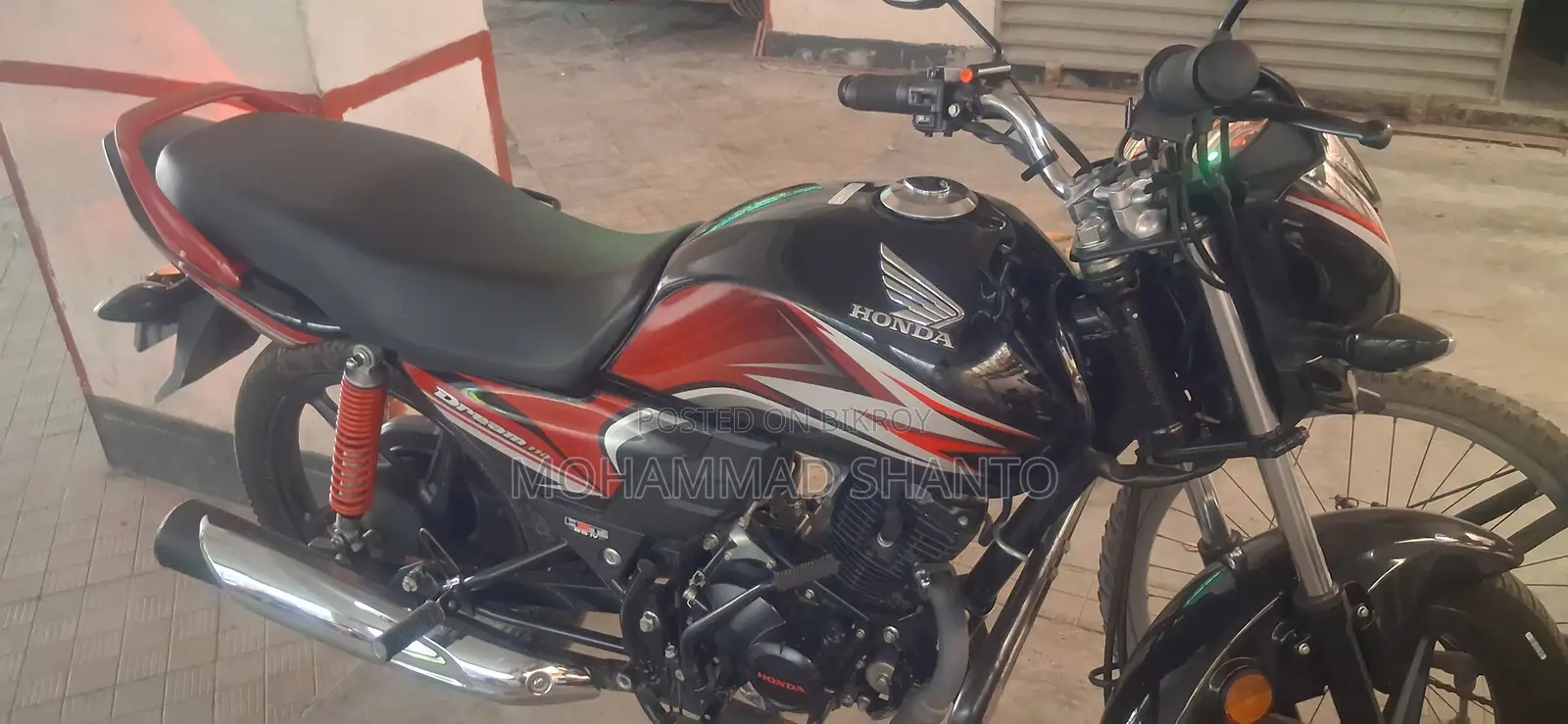 Honda Dream Neo 2025 Black