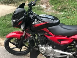 Bajaj Pulsar 150 2014 Red