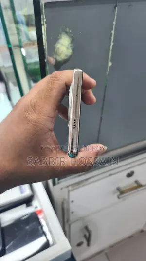 Tecno Spark 20 Pro Plus 256 GB White