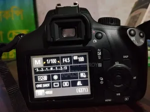 Canon 4000D with 18-55mm Lens