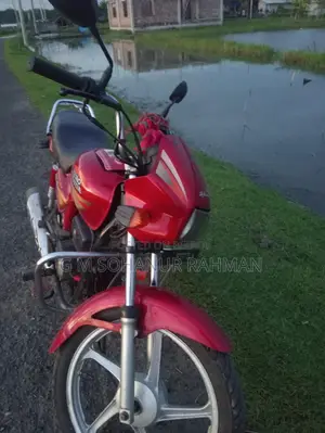 Hero Splendor Plus 2025 Red