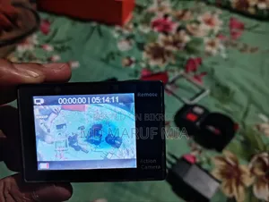 Action Camera (Eken H9R)