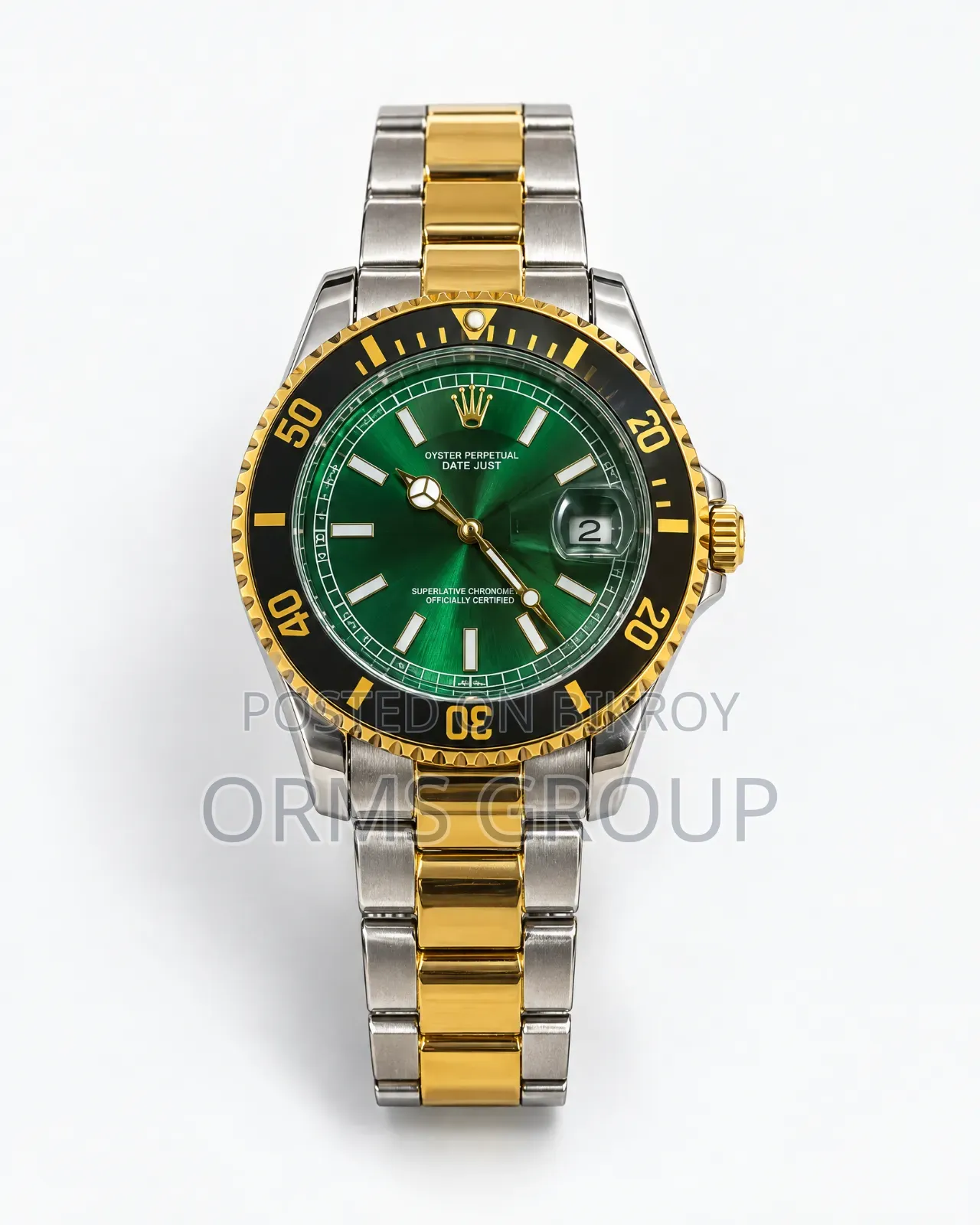 Stylish Green Dial Luxury Design Metal Watch
