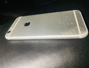 Apple iPhone 6s 64 GB Silver