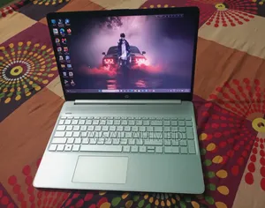 Laptop HP 15s 8GB Intel Core i5 SSD 512GB