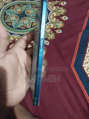 অপ্পো এ১৭ ৬৪ জিবি ব্লু
