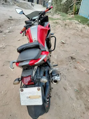 Yamaha Fazer FI V2 2018 Red
