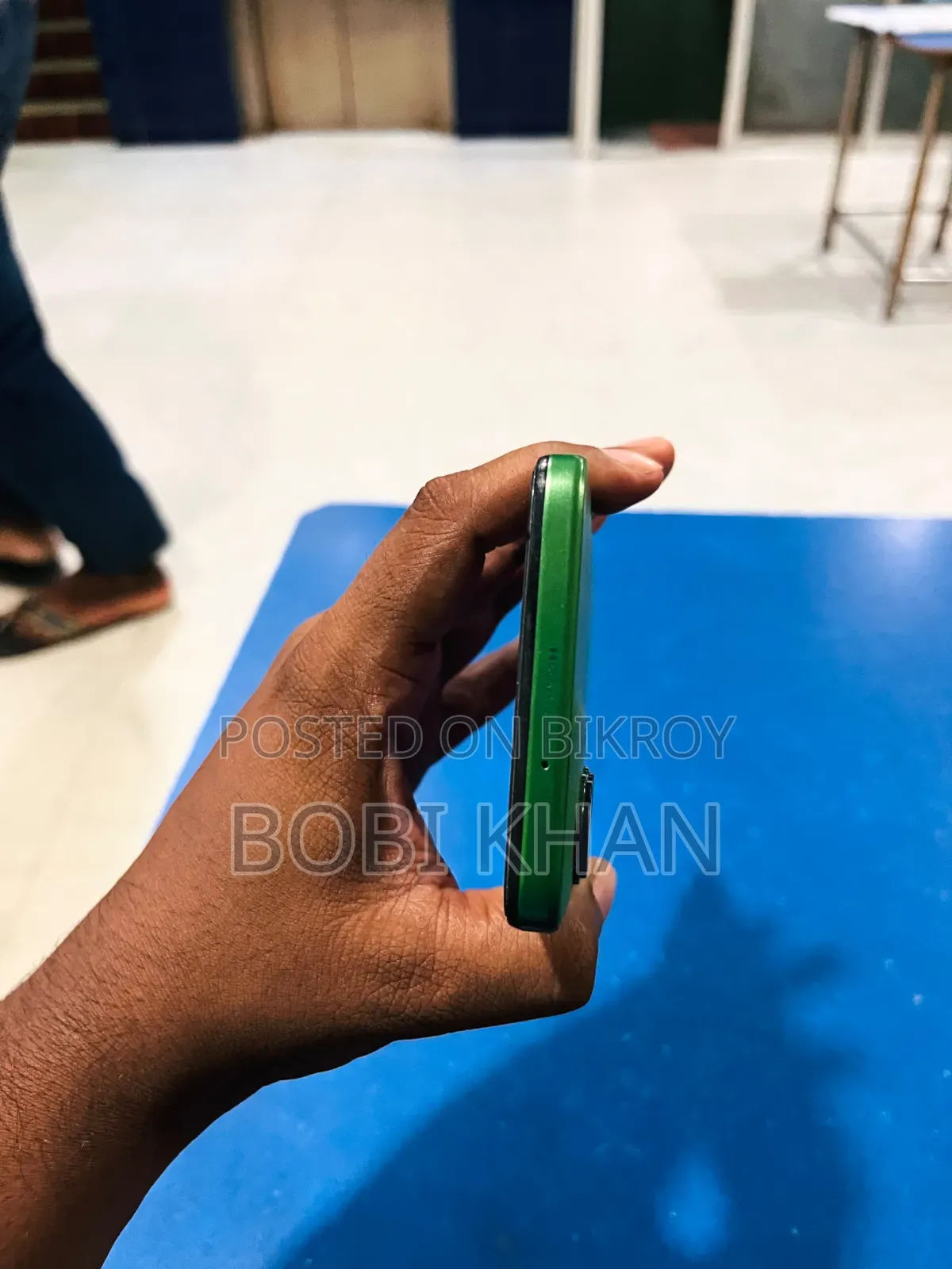 মোটরসাইকেল মোটো জি৩৫ ১২৮ জিবি কমলা